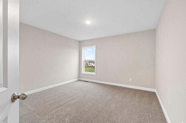 Building Photo - 109 Clearwater Dr