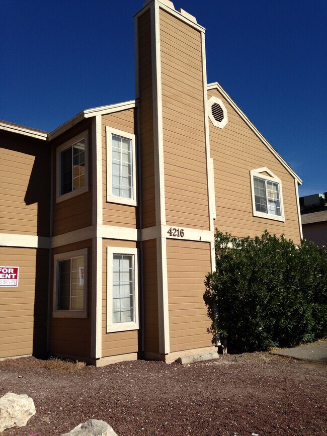 Building Photo - 4216 Middlesex Ave