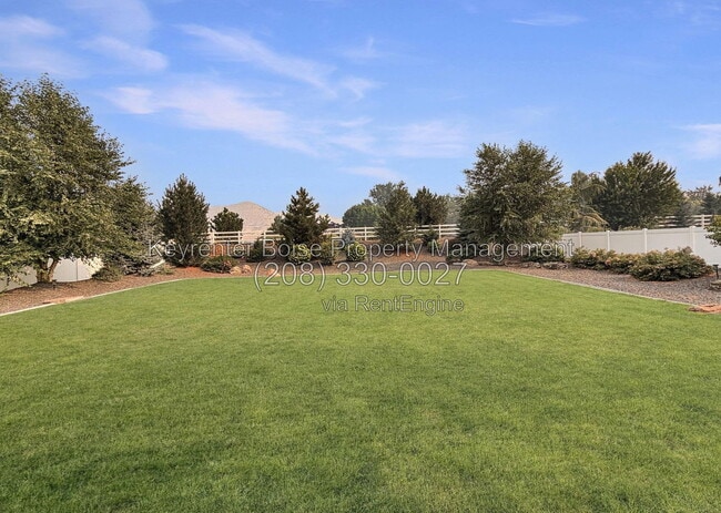 Building Photo - 9540 W Mirror Pond Dr