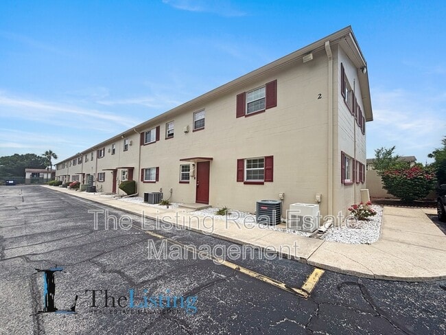Building Photo - 5505 Hernandes Dr