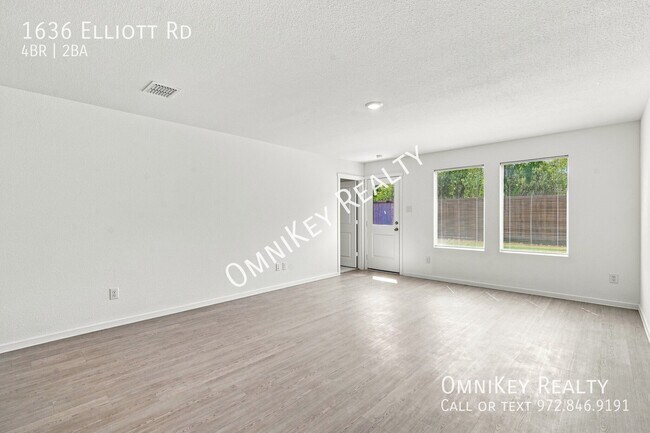 Building Photo - 1636 Elliott Rd