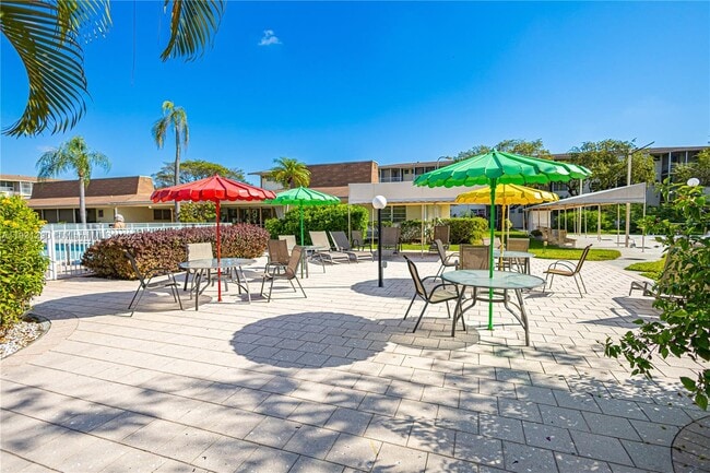 Primary Photo - 16790 NE 14th Ave