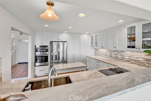Building Photo - 24432 Alta Vista Dr