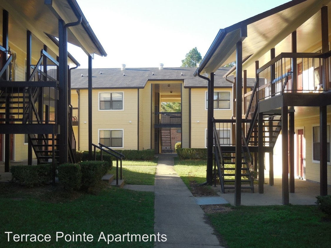 Terrace Pointe Jackson