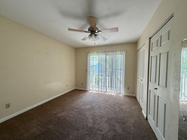 Building Photo - 4411 SW 34th St