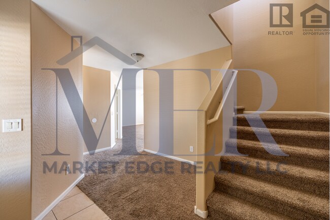 Building Photo - 4Bed/2.5 Bath Home in Maricopa! $1499 MOVE...