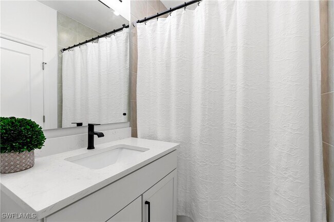 Building Photo - 7578 Rockefeller Dr