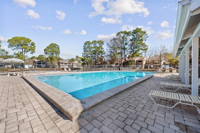 Building Photo - 6120 Peregrine Ave