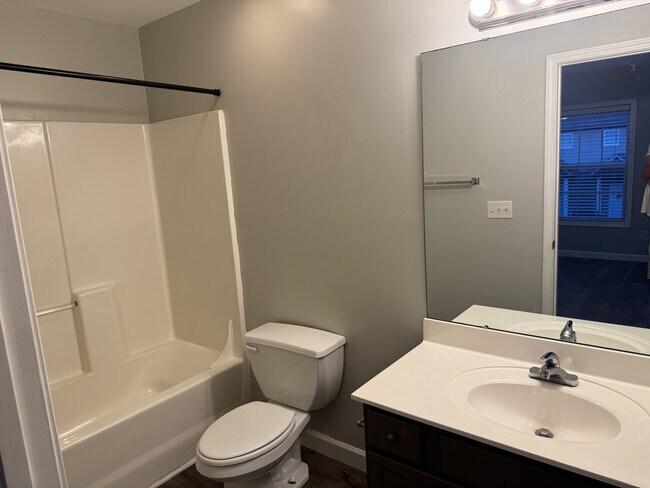 Building Photo - 203 Ashby Dr