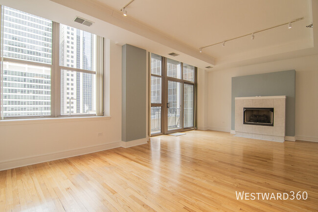 Building Photo - 212 W Washington St