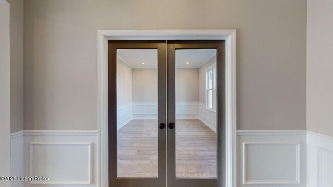 Building Photo - 212 Education Wy