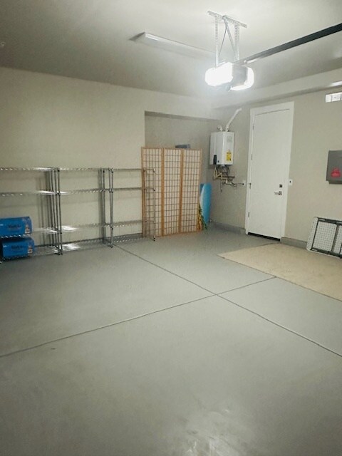 Building Photo - 361 Vinterra Ct