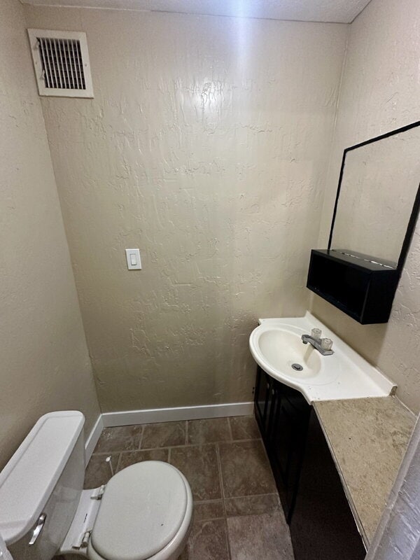 Building Photo - 372 W Northern Ave