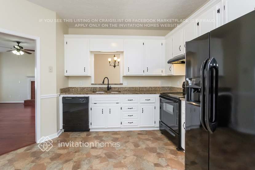 Building Photo - 407 Linda Ct