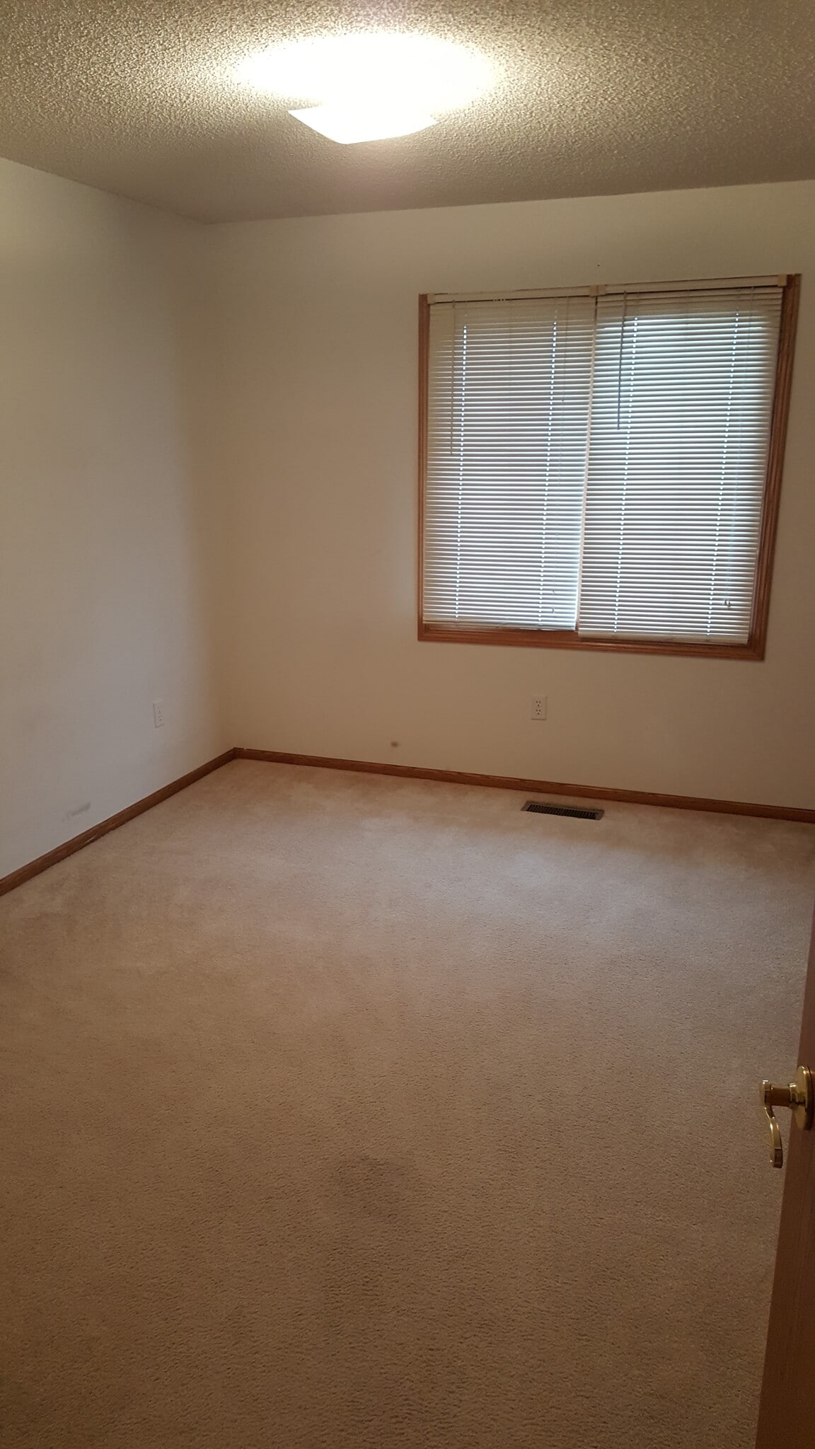 Building Photo - 3108 Mohawk Dr