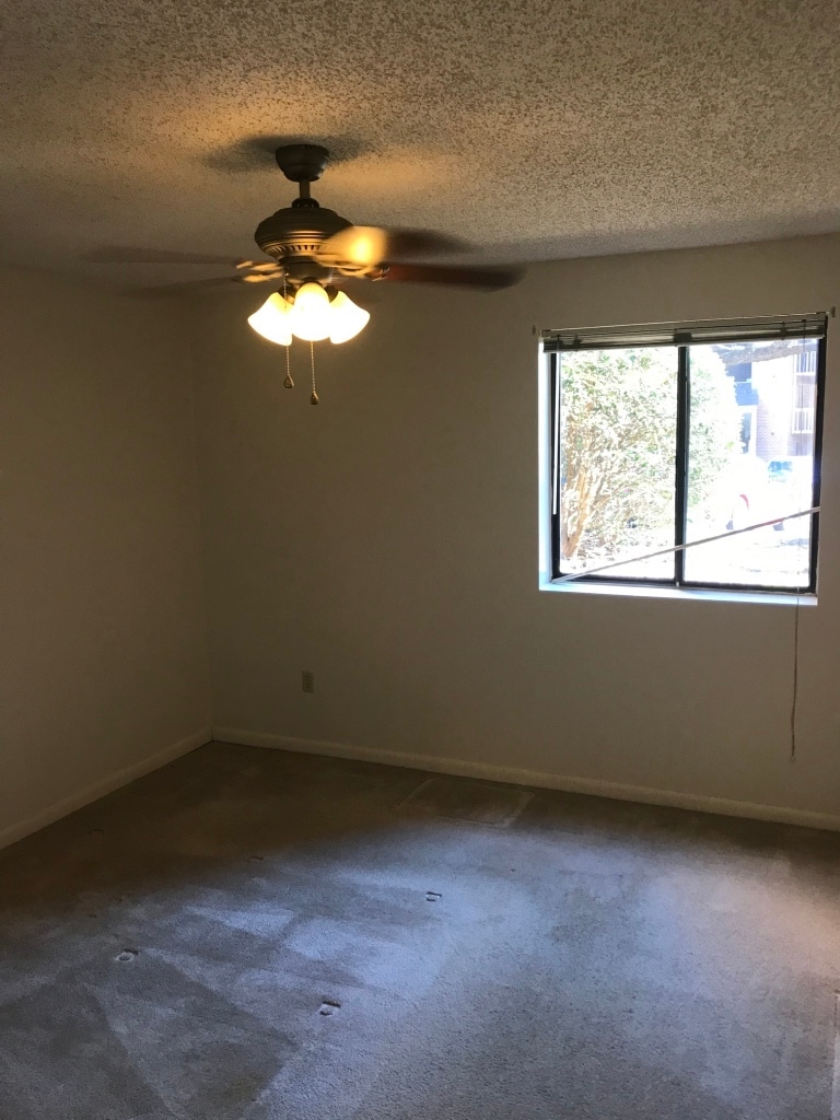 Bedroom - 138 Green Turtle Ln