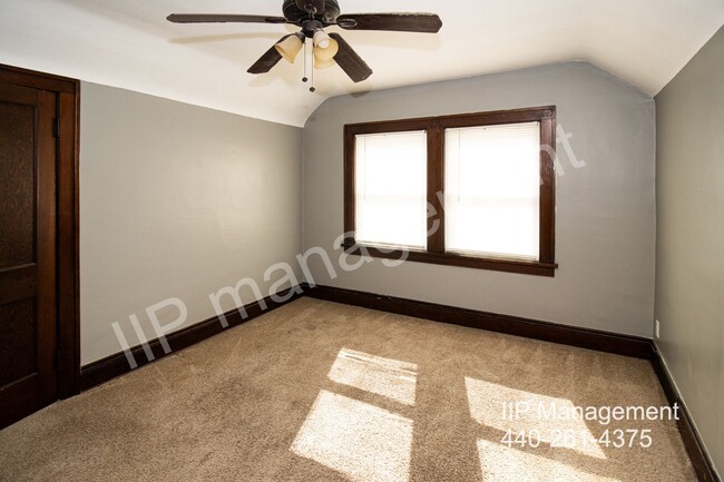 Building Photo - Cozy 2 Bedroom, 1 Bathroom Apartment in Ga...