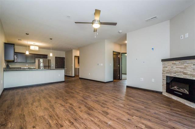 Building Photo - 2867 Spring Rose Cir