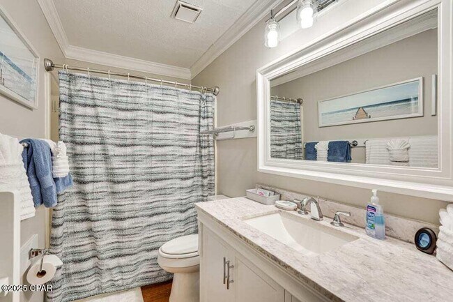 Building Photo - 17670 Front Beach Rd