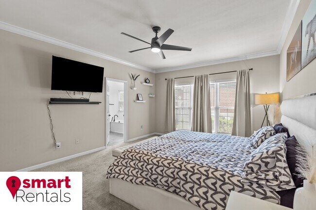 Building Photo - 944 Wellesley Pl Dr