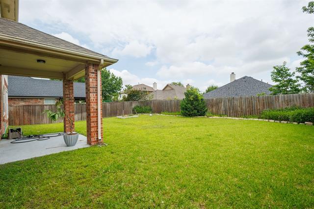 Building Photo - 6107 Lakecrest Dr