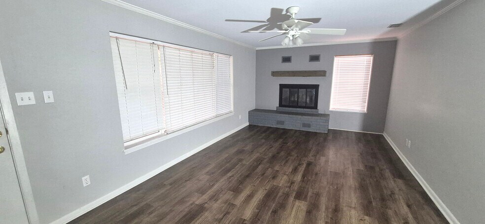 Building Photo - 3582 Northridge Rd