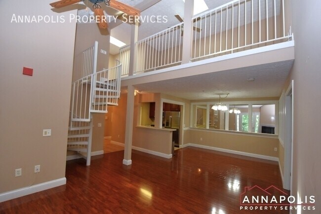Building Photo - 2052 Quaker Way
