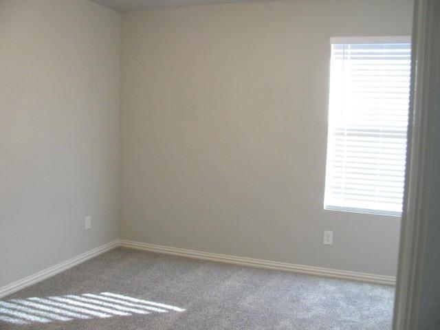 Building Photo - 1120 Blue Ridge Pl