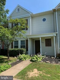 Building Photo - 11149 Thornberry Ct