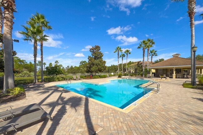 Building Photo - Beautiful Avila 3/2 with preserve view!