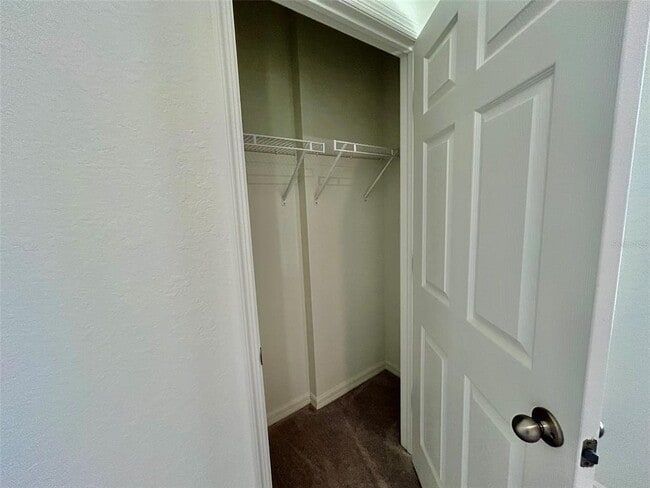 Building Photo - 2534 Longworthy Rd