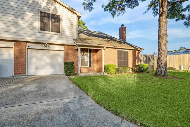 Building Photo - 16814 Chapel Pines Dr