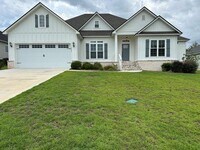 Building Photo - Grove Point S/D