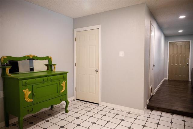 Building Photo - 3328 Andover Dr