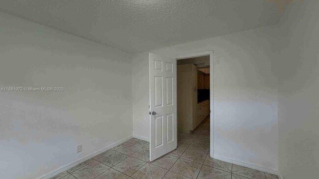 Building Photo - 6473 SW 19th St