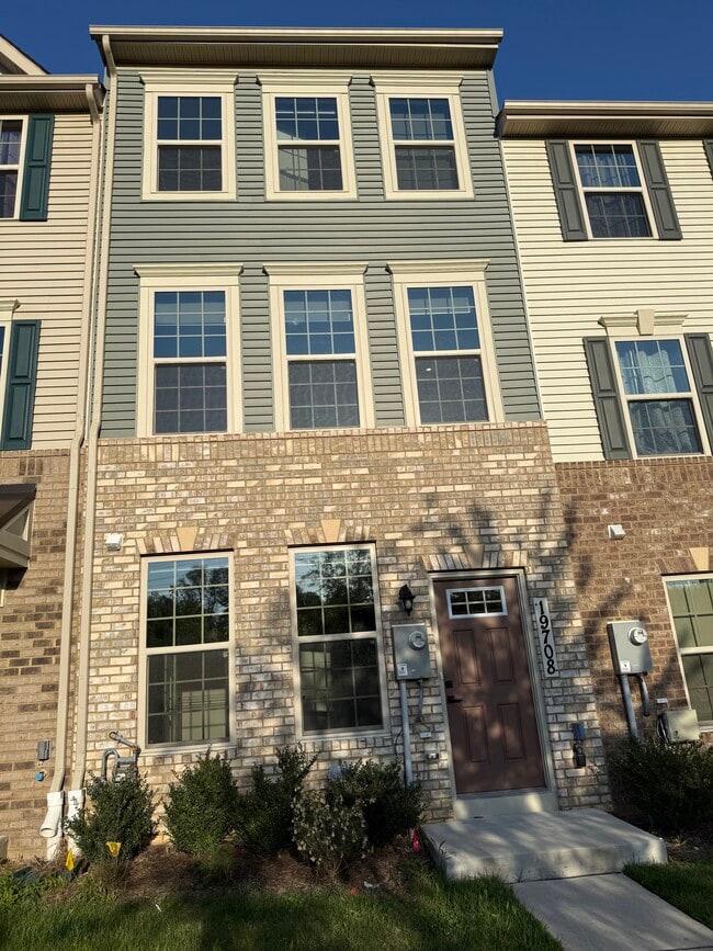 Building Photo - 19708 Preservation Mews