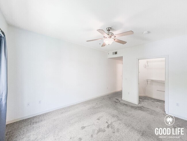 Building Photo - Cozy 2BD/2BA Condo in Grantville with Fireplace, Balcony & W/D