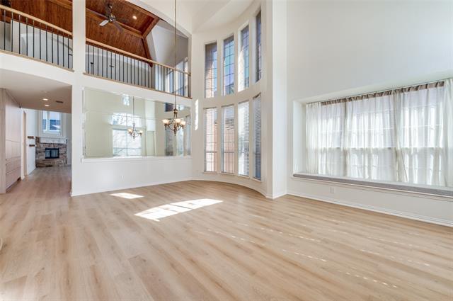 Building Photo - 2344 Chenault Dr