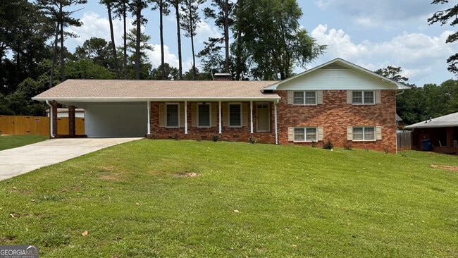 Primary Photo - 3619 Calmer Cir