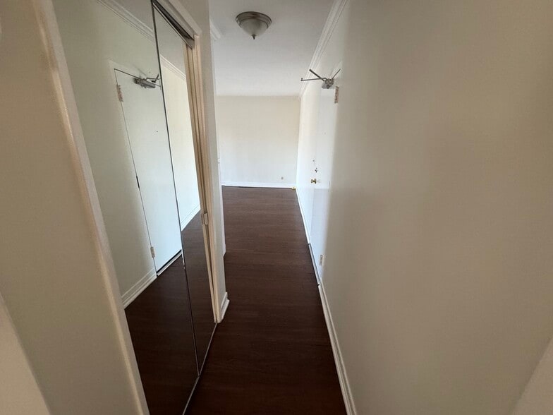 Building Photo - 1138 S Corning St