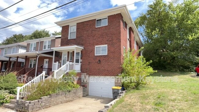 Building Photo - 1428 Park Blvd