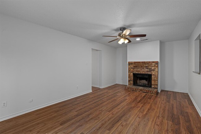 Building Photo - 2602 Alcott Ln
