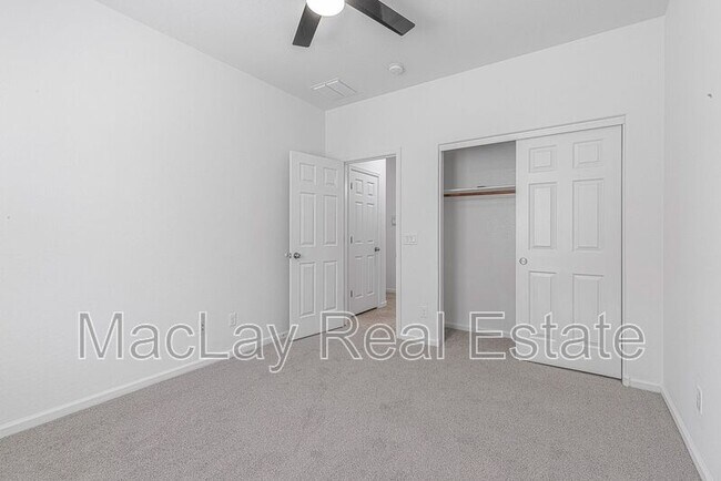 Building Photo - 3263 S Miller Dr