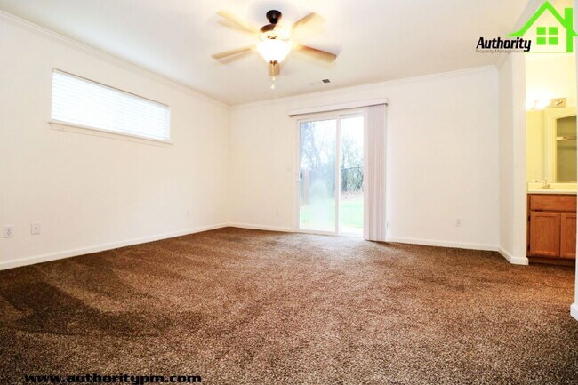 Building Photo - 3982 Cambria Dr