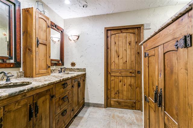 Building Photo - 319 Ashley Dr