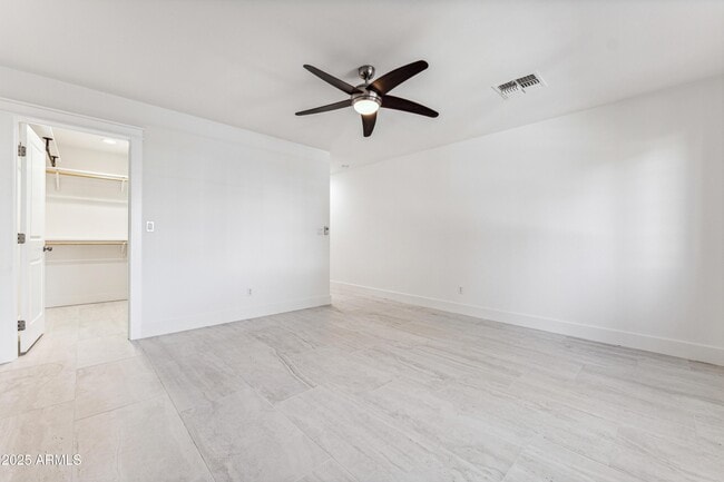 Building Photo - 6953 E Lafayette Blvd