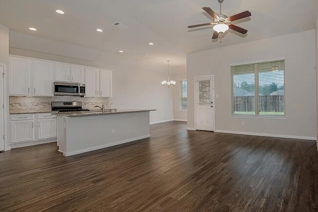 Building Photo - 14215 Irvine Rnch Trl