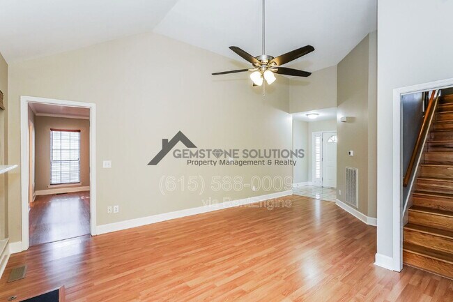 Building Photo - 306 Crooked Oak Ct