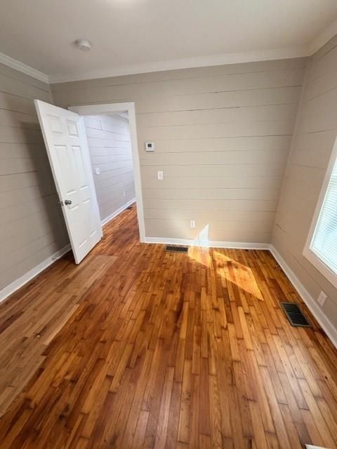 Building Photo - 1332 McClelland Ave