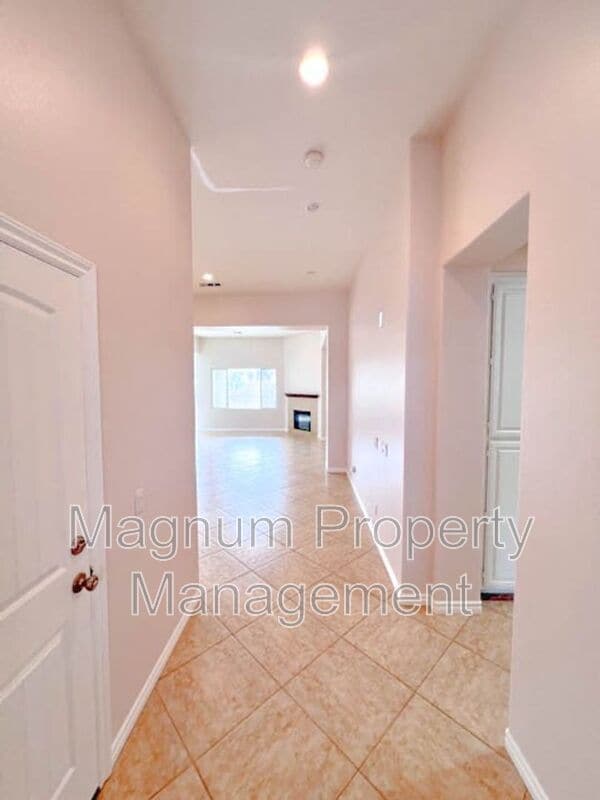 Building Photo - 31651 McCartney Dr